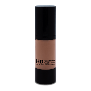 HD Liquid Foundation 155 (Almond) with smooth, buildable coverage.